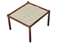Wasserdichtes ausziehbares Premium Sonnensegel 3x3 m in Beige auf dekorativer Holzpergola