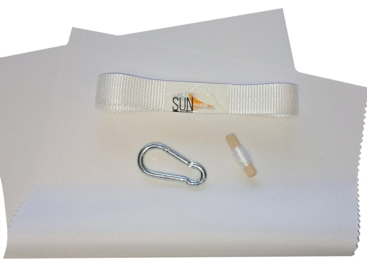 Kit di riparazione per vele ombreggianti con tessuto bianco, nastro, moschettone e ago con filo